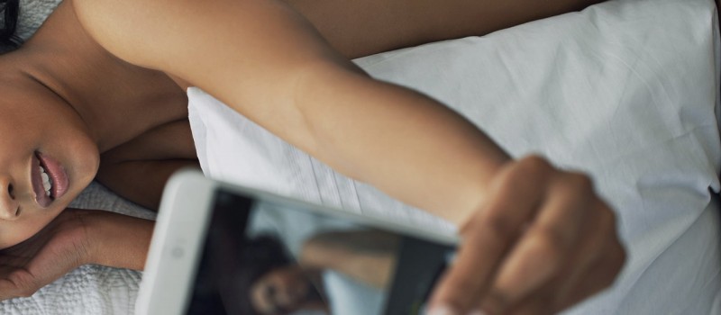 Temné osobnostní rysy souvisejí s rizikovějším a agresivnějším sextingem